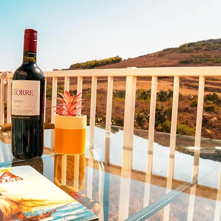 A Seaside With Country Views Lejlighed *