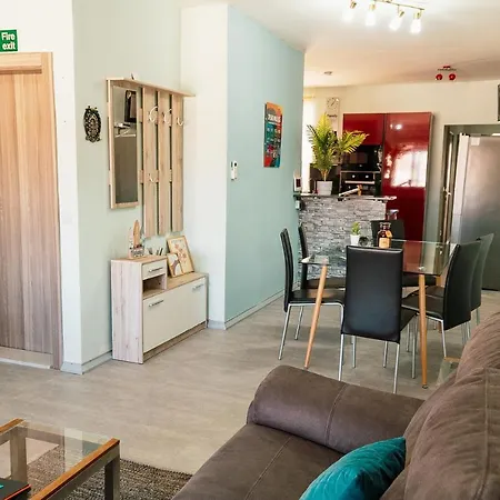 Lejlighed A Seaside With Country Views